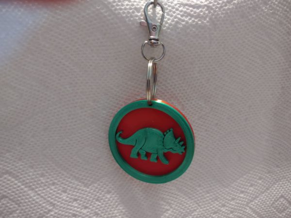 TRICERATOPS ZIPPER PULL